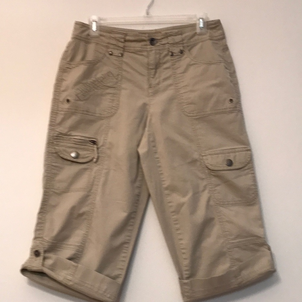 Khakis & CO Capris